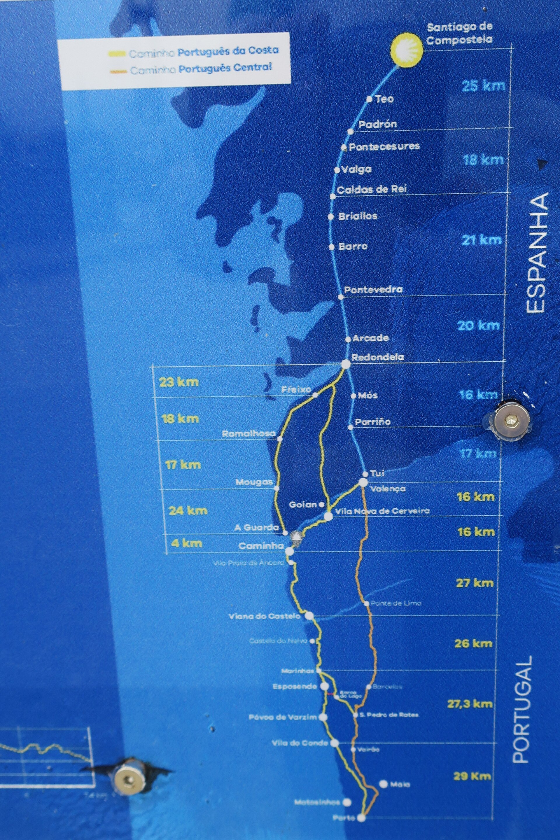 Camino Portugués (Central) — Quieter, milder, vineyards and granite villages